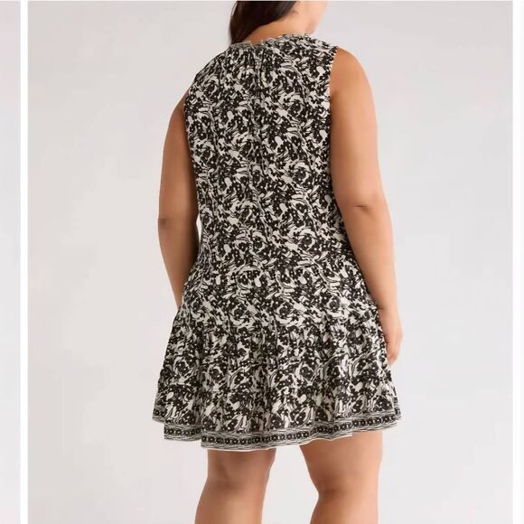 NWT Max Studio Plus Size 2X 20W Floral Tiered Sleeveless Dress in Ivory/Black - Picture 2 of 4